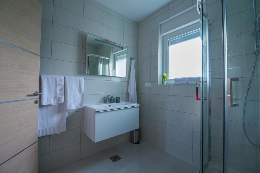 Villa Ljubica Vodice Exterior foto